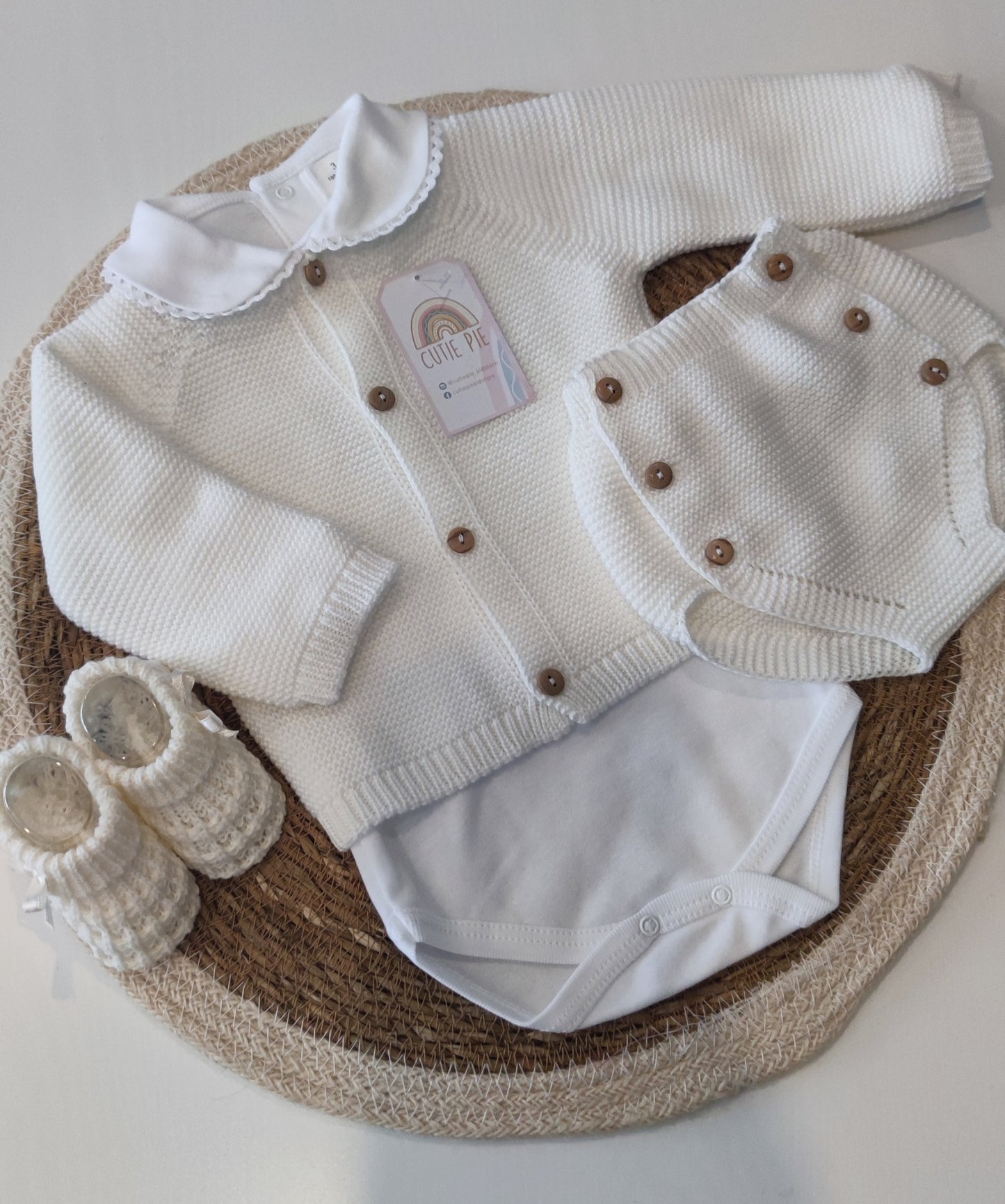 Conjunto Casaco e Tapa Fraldas