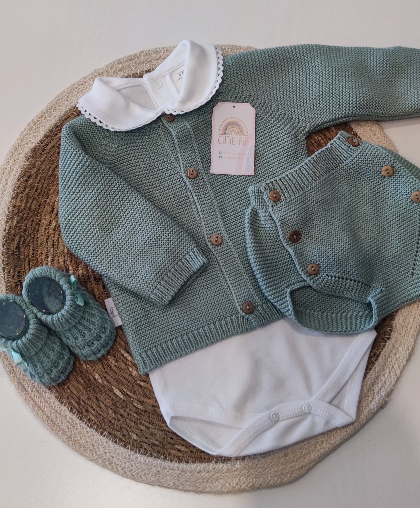Conjunto Casaco e Tapa Fraldas