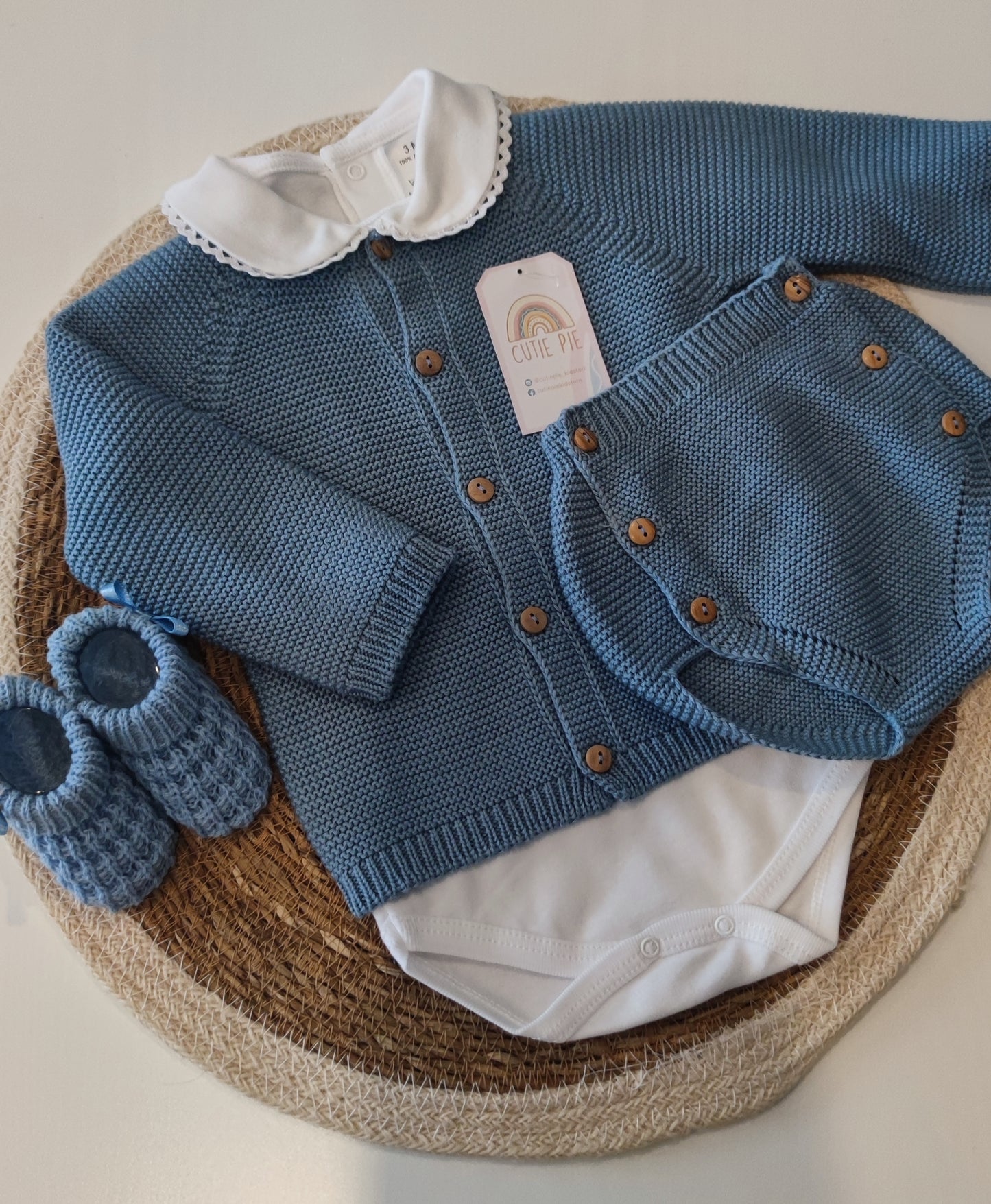 Conjunto Casaco e Tapa Fraldas