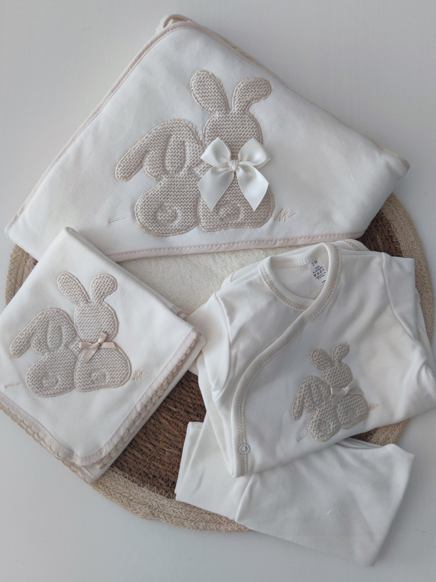 Conjunto Coelhinhos